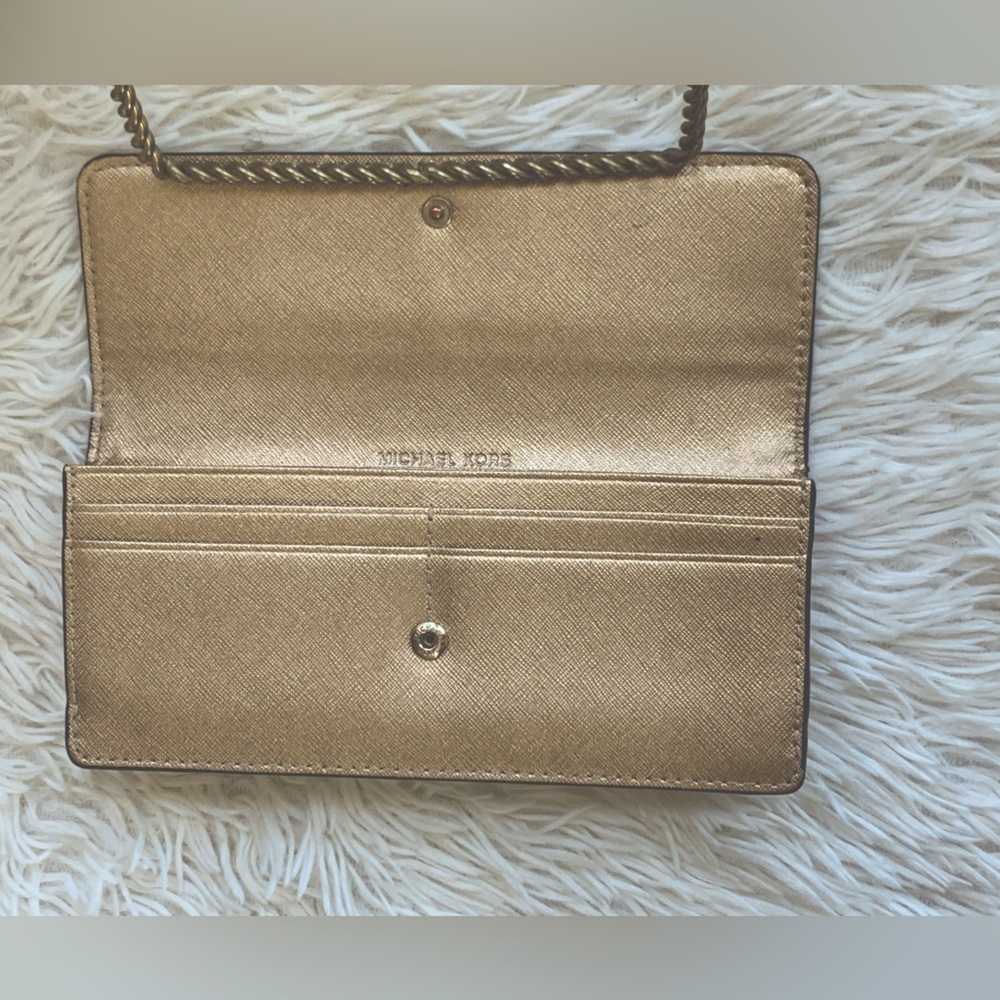 🏆4pcs-MK GOLD SATCHEL/CROSSBODY w MK Charm,detachable strap & Gold snap Wallet - Picture 7 of 11